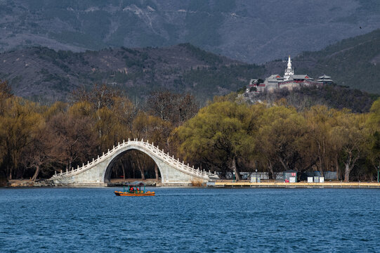 A scenic view of Ganzhou Yudaiqiao
