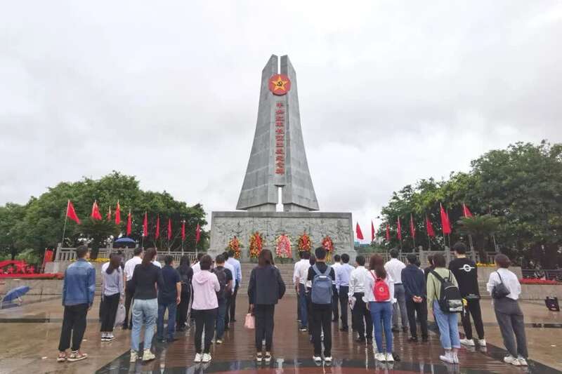 A scenic view of Ganzhou Zhongyang Hongjun Changzheng Chufadi Jiuzhi