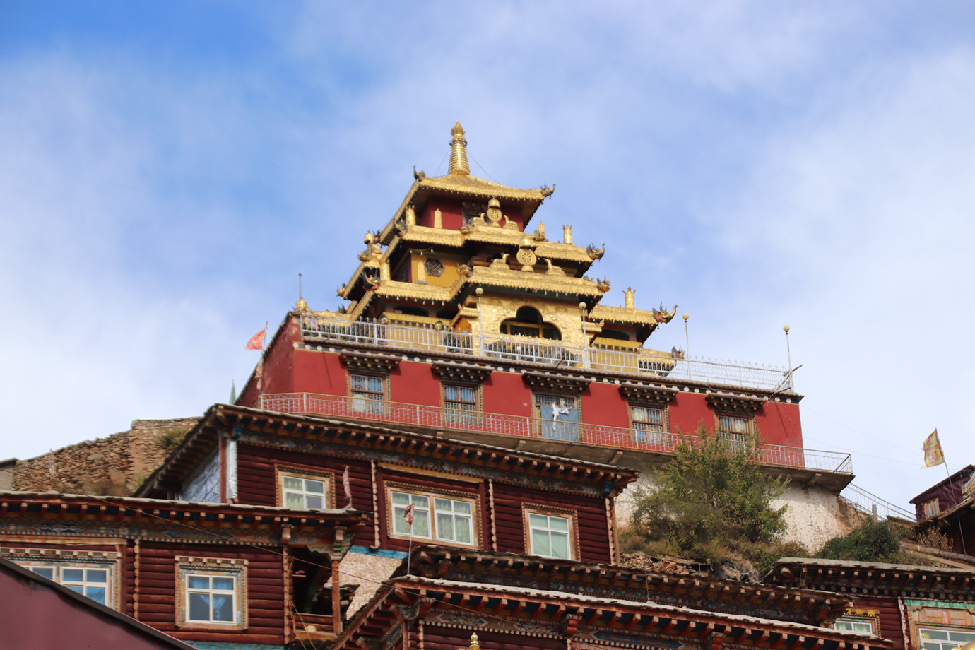 A scenic view of Ganzi Baiyu Gatuosi