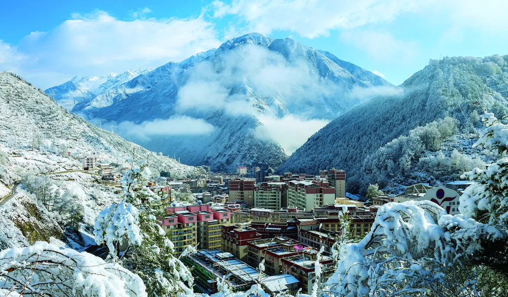 A scenic view of Ganzi Boriqiao