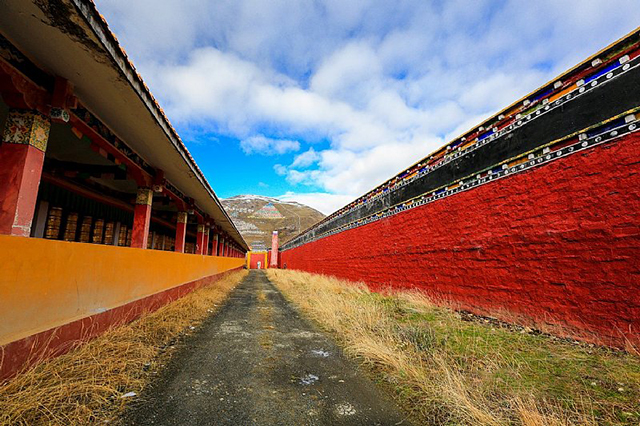 A scenic view of Ganzi Chamagudao