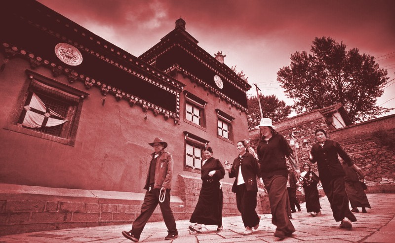 A scenic view of Ganzi Dege Yinjingyuan