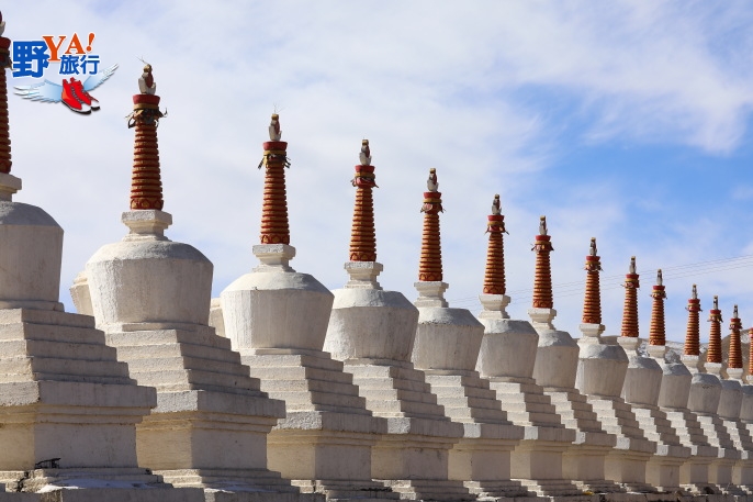A scenic view of Ganzi Huiyuansi