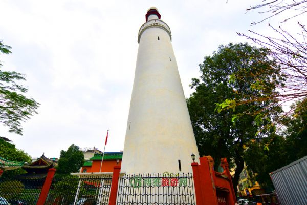 A scenic view of Guangzhou Huaishengsi Guangta