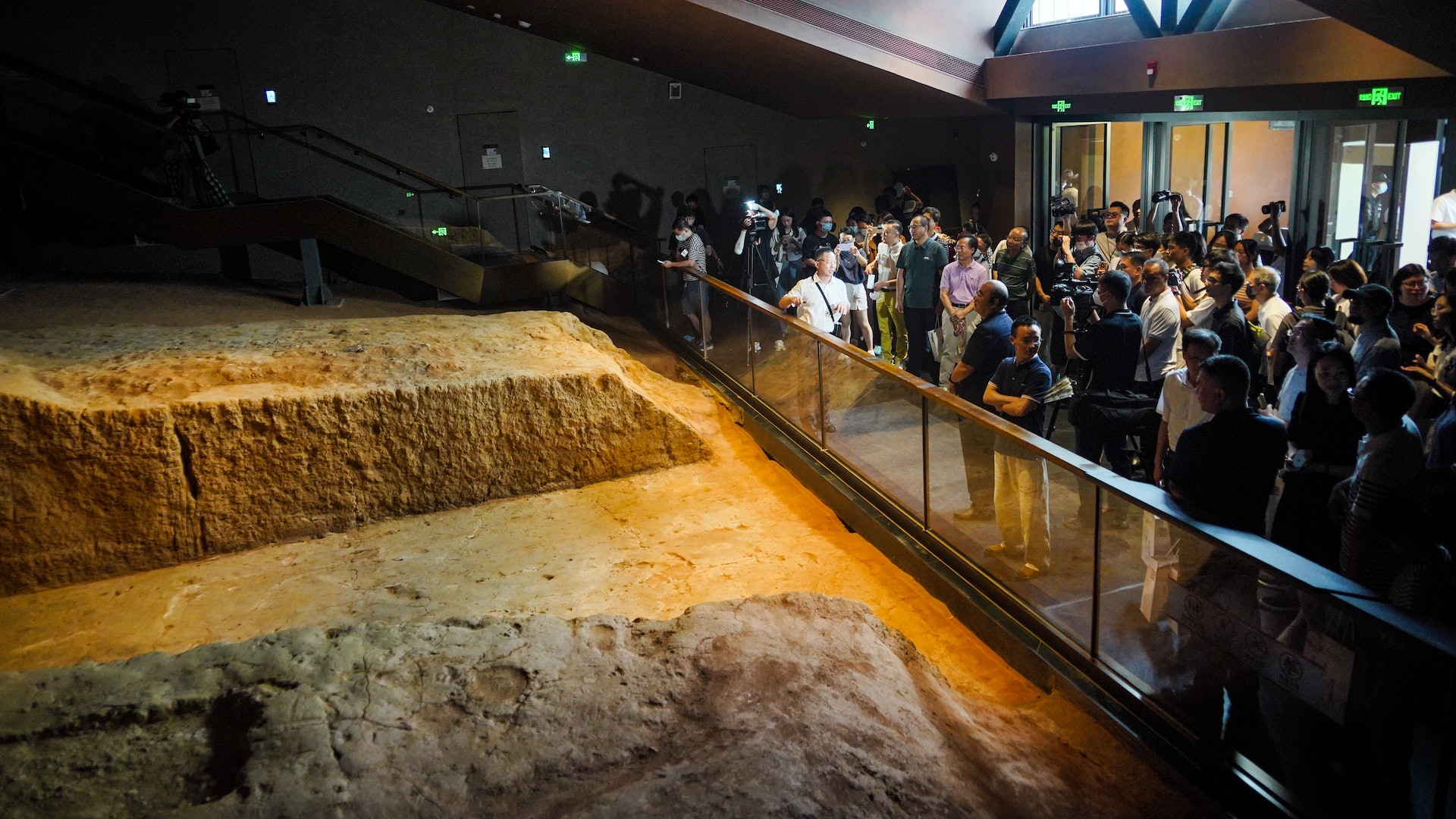 A scenic view of Guangzhou Nanhan Erling