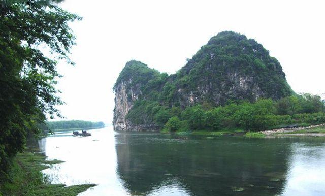 A scenic view of Guilin Fuziyan Yizhi