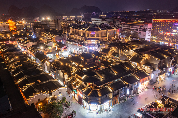 A scenic view of Guilin Lewancun Gujianzhuqun