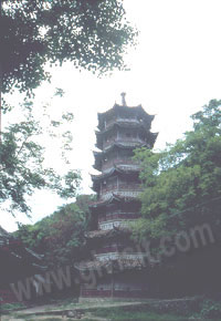 A scenic view of Guilin Xiangshansi Taqun Yu Shike