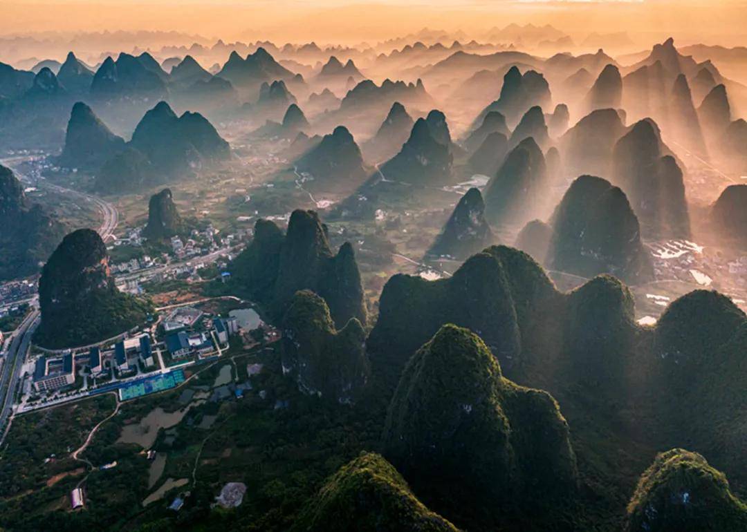 A scenic view of Guilin Xiaojin Yizhi