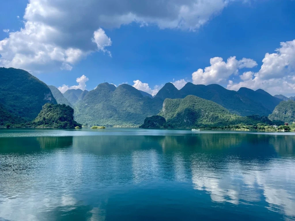 A scenic view of Guilin Xiaojin Yizhi