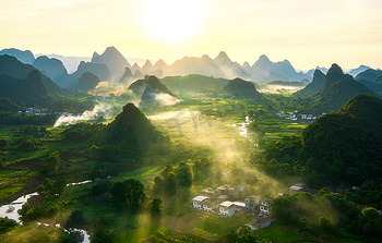 A scenic view of Guilin Yanwolou