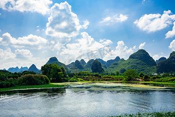 A scenic view of Guilin Yanwolou