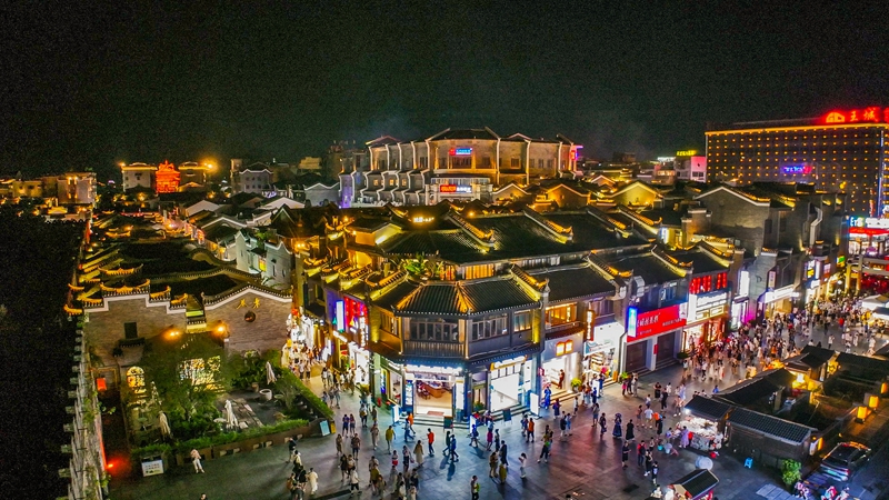 A scenic view of Guilin Yanwolou