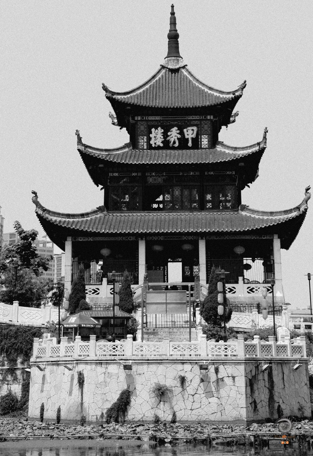A scenic view of Guiyang Matouzhai Gujianzhuqun