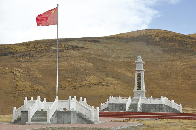 Discover the Hidden Gem: Guoluo Heping Jiefang Jiniandi in Qinghai
