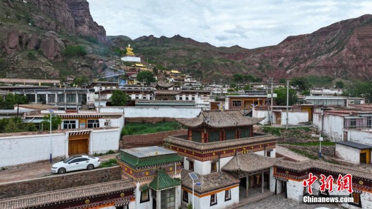 Why Guoluo Lajiasi Should Be on Every Traveler’s Bucket List in Qinghai