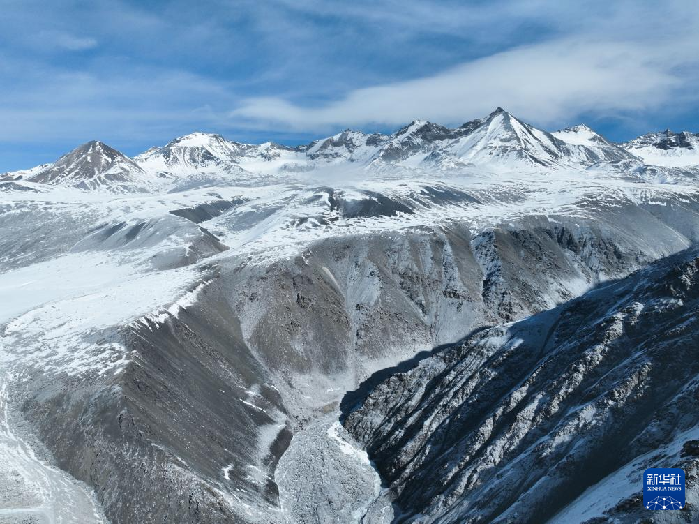 A scenic view of Haibei Menyuan Gucheng