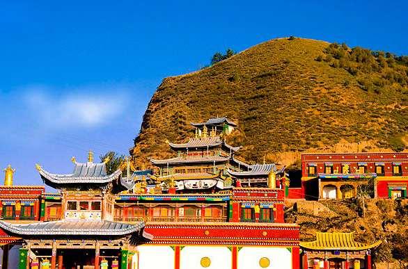 A scenic view of Haidong Jiezi Gongbei