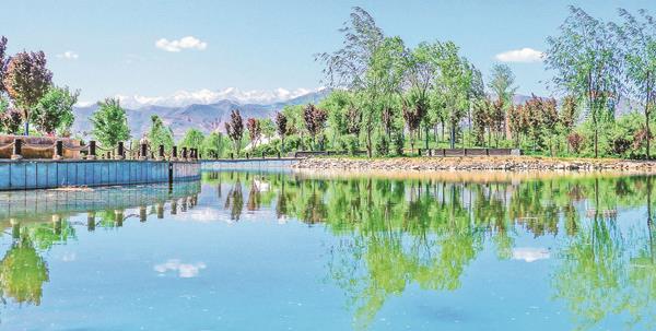A scenic view of Haidong Liuwan Yizhi