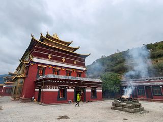 A scenic view of Haidong Wendusi Ji Banchan Dashi Guju