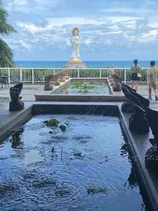 A scenic view of Hainan Shizangsi