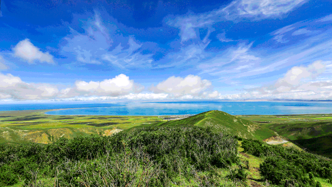 A scenic view of Hainan Zhenzhusi