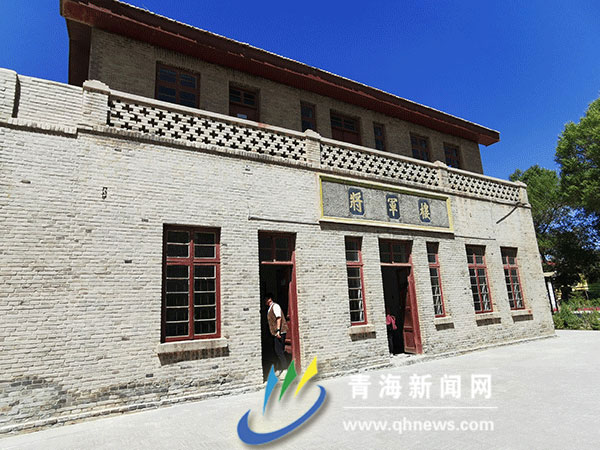 A scenic view of Haixi Qingzang Gonglu Jianshe Zhihuibu Jiuzhi