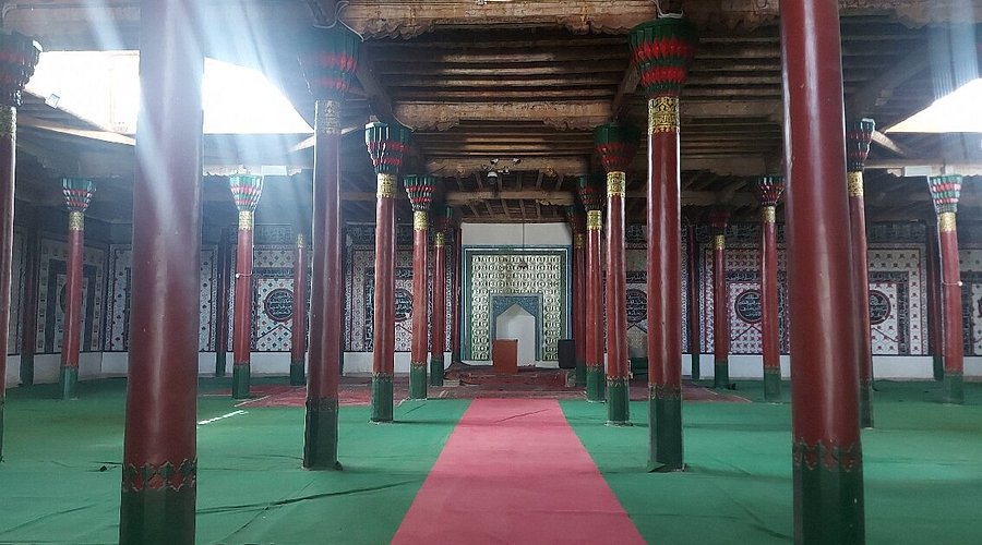 A scenic view of Hami Baiqier Mudi