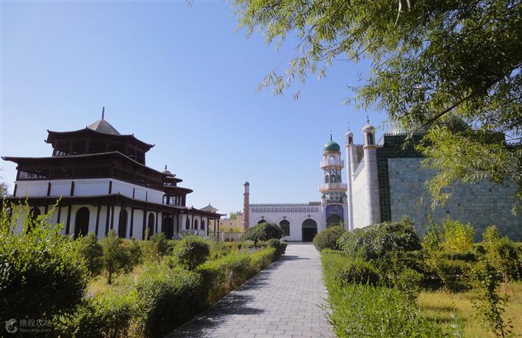 A scenic view of Hami Huiwang Mu