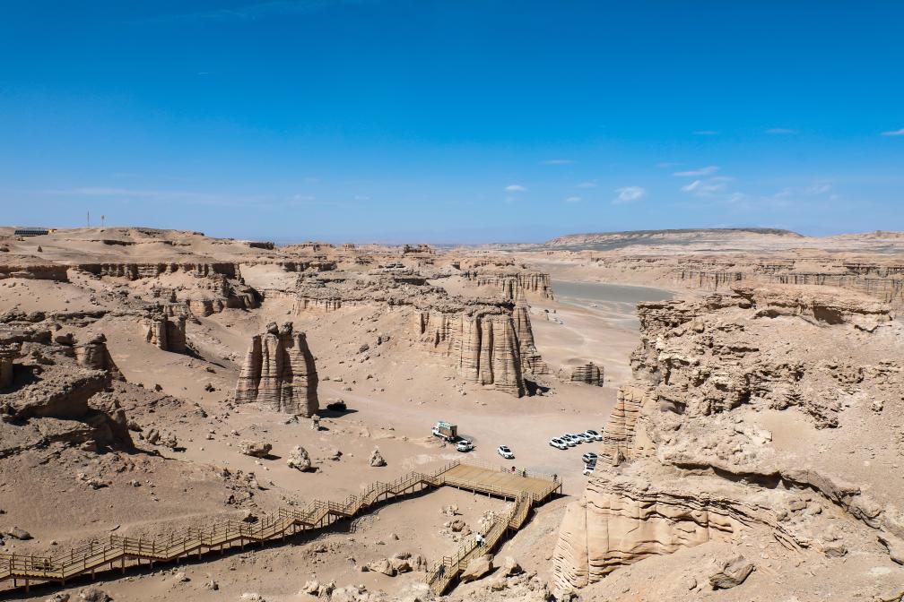 A scenic view of Hami Shirenzi Gou Yizhiqun