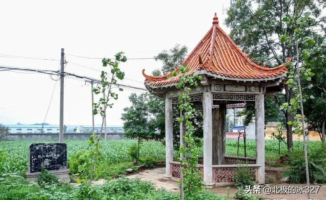 A scenic view of Handan Di Renjie Shrine Stele
