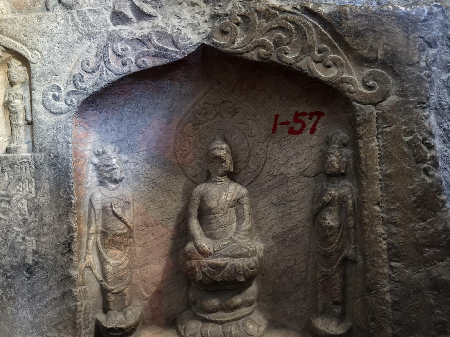 A scenic view of Handan Fahua Cave Grottoes