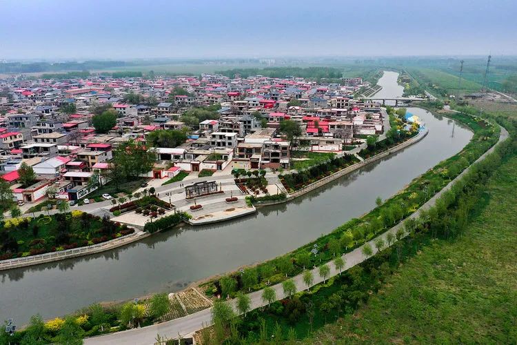 A scenic view of Handan Fuyang River West Eight Sluices