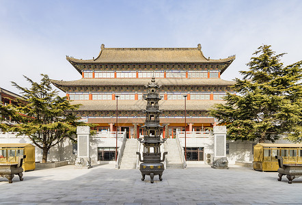 A scenic view of Handan Huangliangmeng Luxian Shrine
