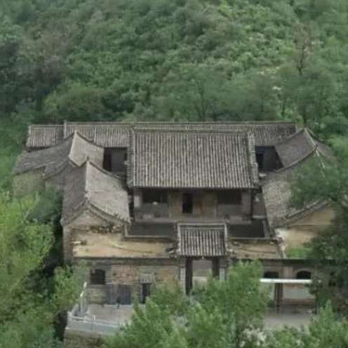 A scenic view of Handan Jiujiang Shengmu Temple