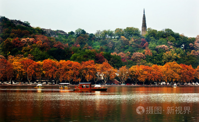 A scenic view of Hangzhou Baochuta