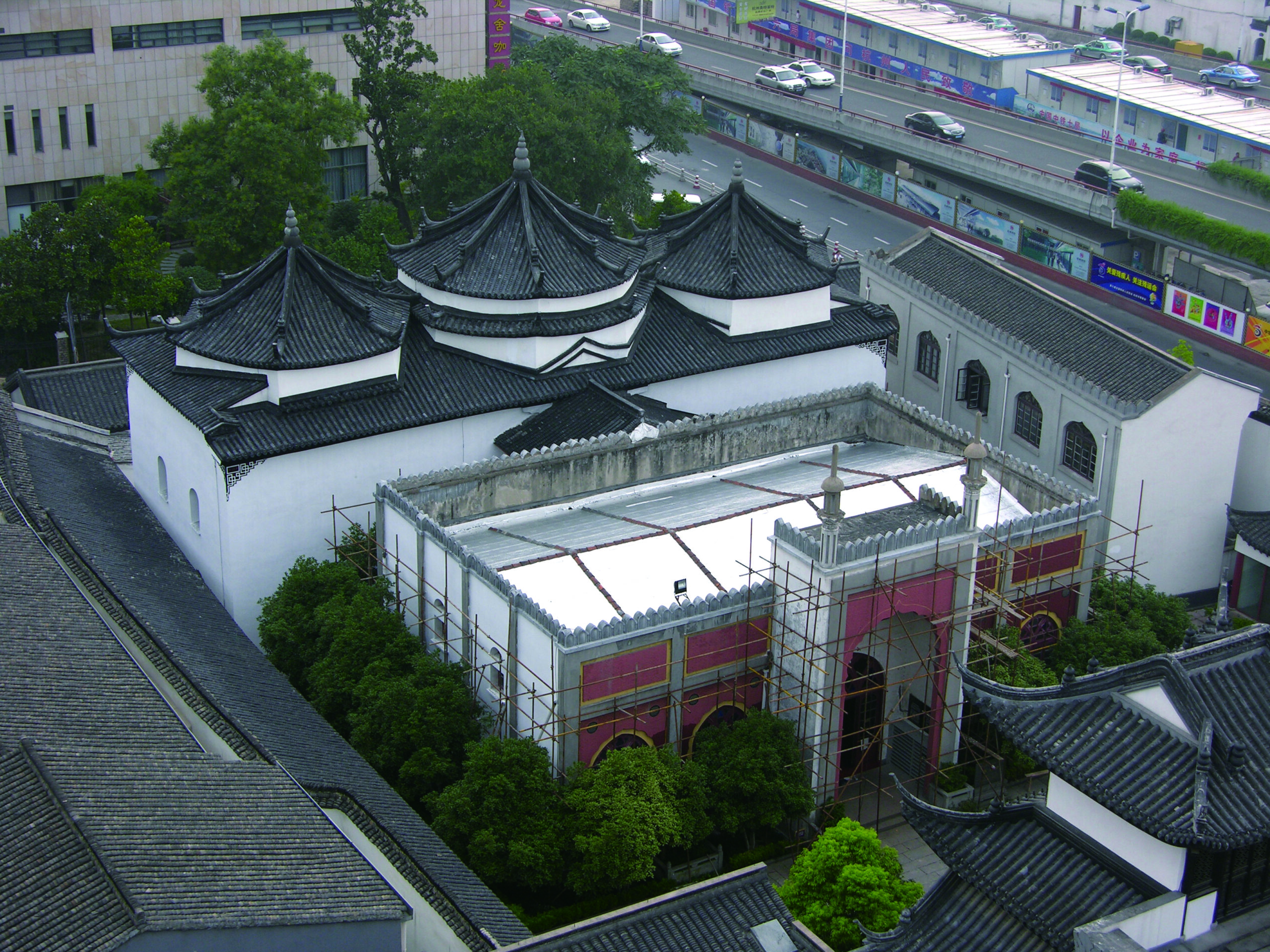 A scenic view of Hangzhou Fenghuangsi