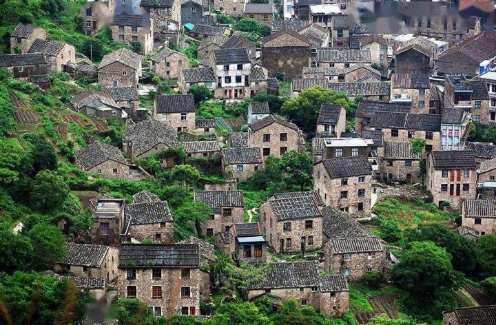 A scenic view of Hangzhou Guyidao