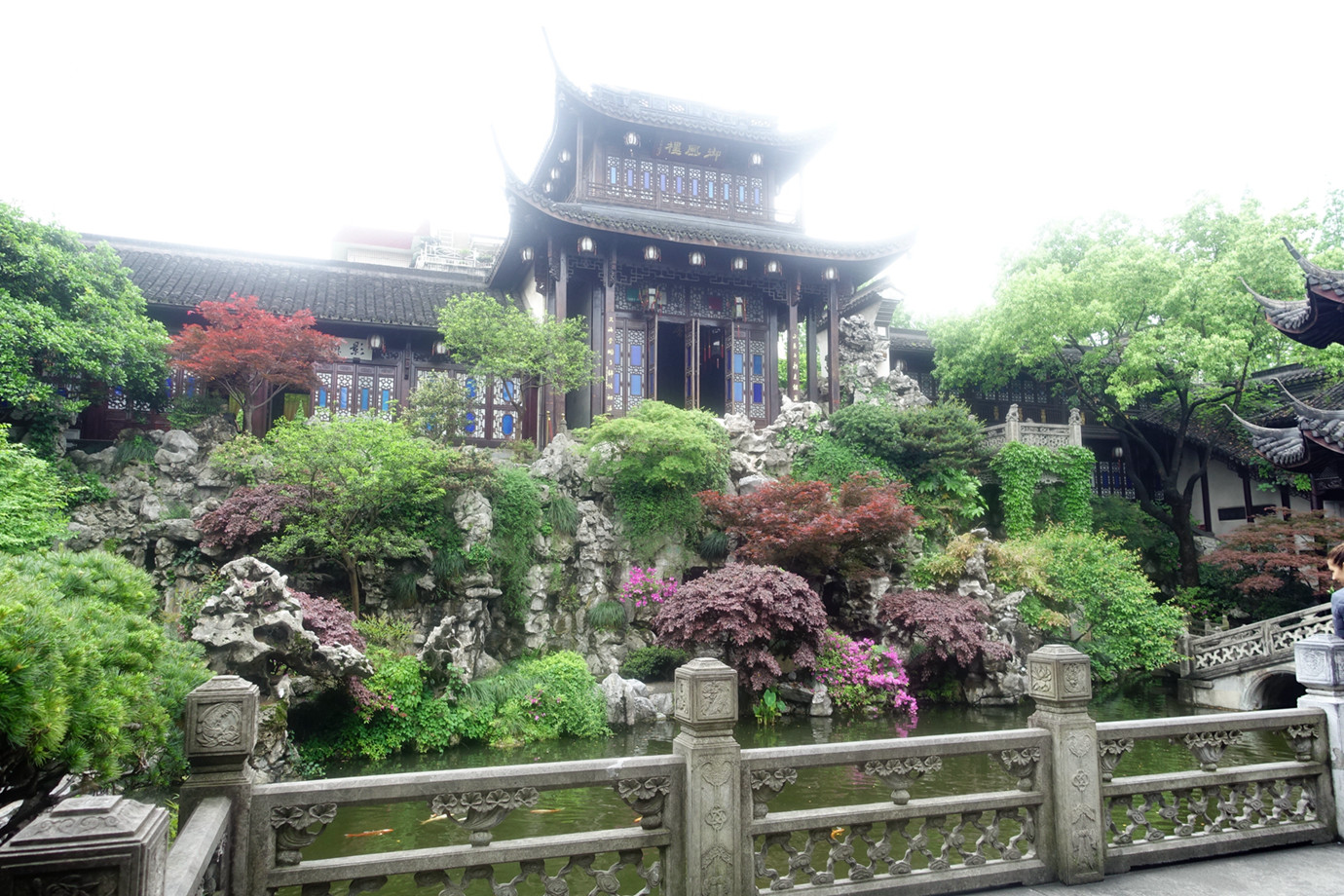 A scenic view of Hangzhou Huqingyutang
