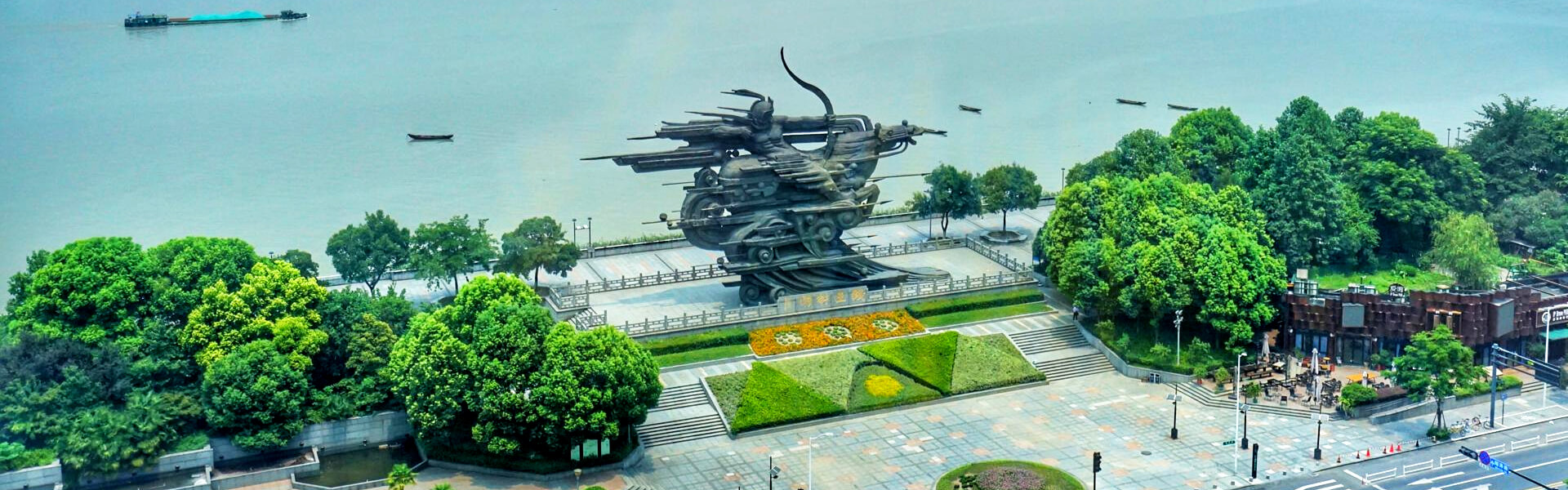 A scenic view of Hangzhou Lingyinsi Shita He Jingchuang