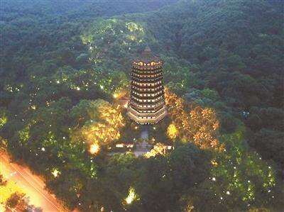A scenic view of Hangzhou Liuheta