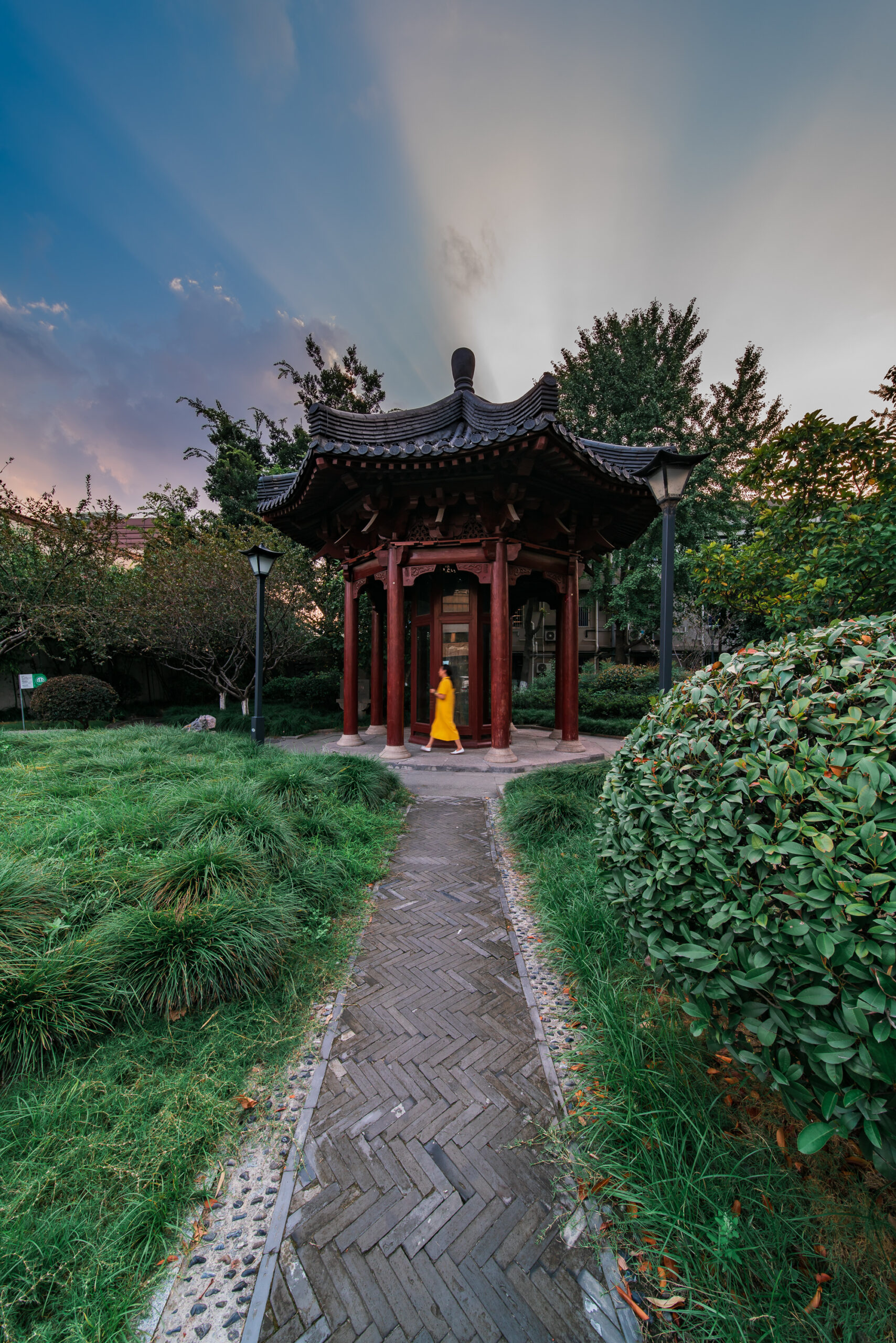 A scenic view of Hangzhou Longxingsi Jingchuang