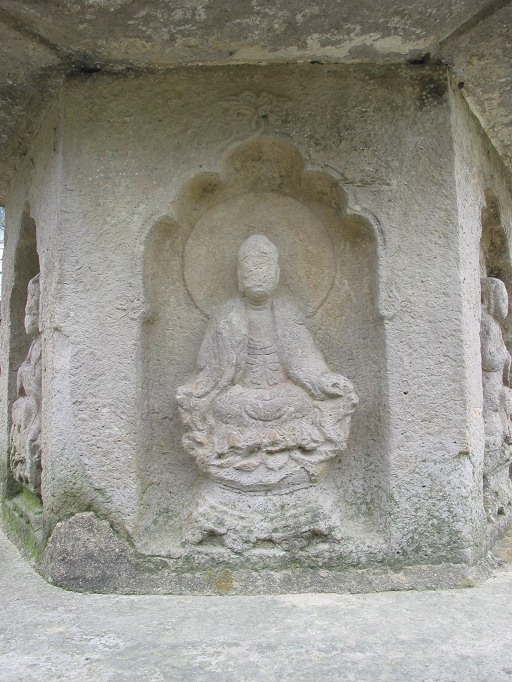A scenic view of Hangzhou Puqingsi Shita