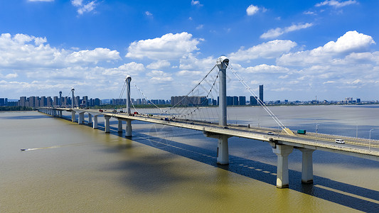 A scenic view of Hangzhou Qiantangjiang Daqiao