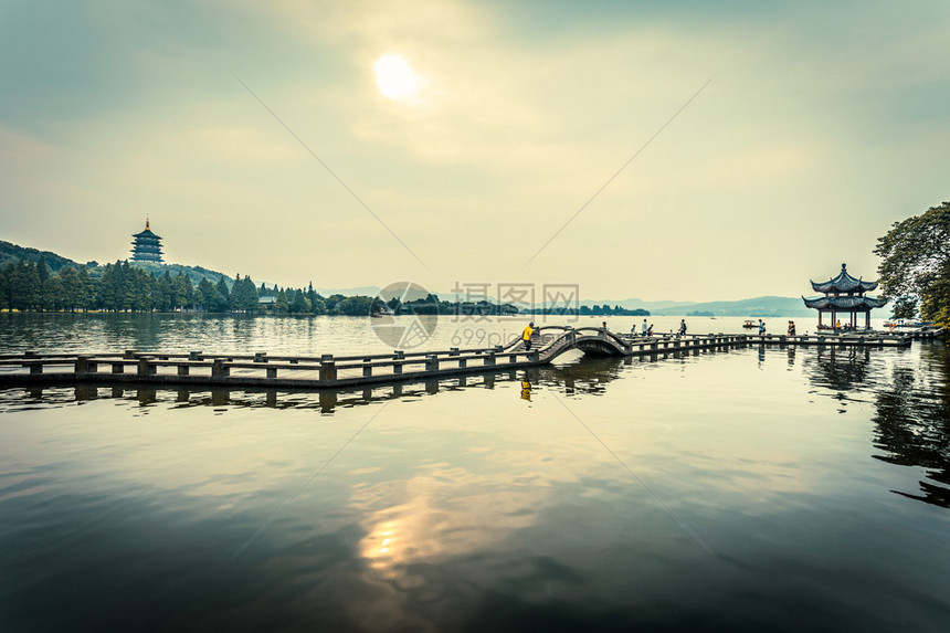 A scenic view of Hangzhou Xishanqiao