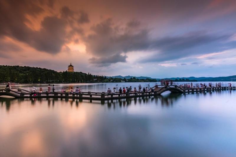 A scenic view of Hangzhou Xishanqiao