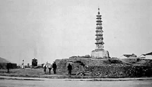 A scenic view of Hangzhou Zhakou Baita
