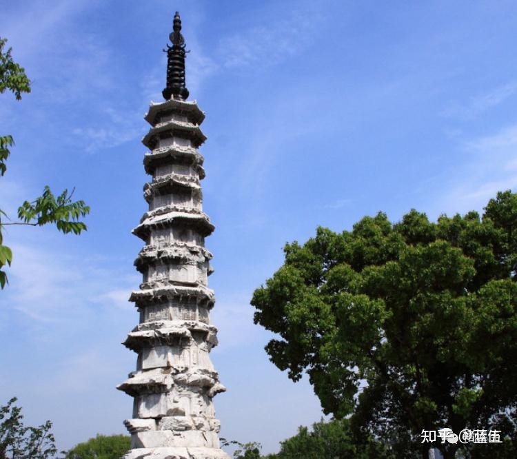 A scenic view of Hangzhou Zhakou Baita