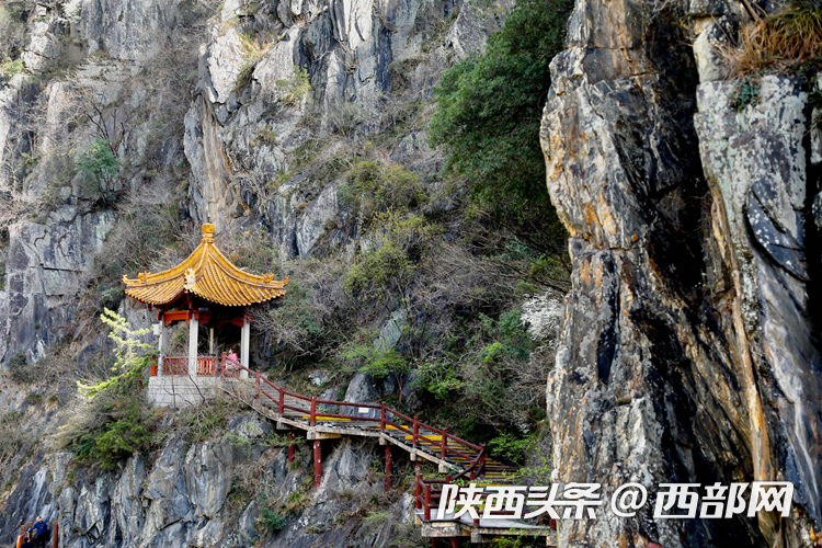 A scenic view of Hanzhong Baoxiedao Shimen And Cliff Carvings