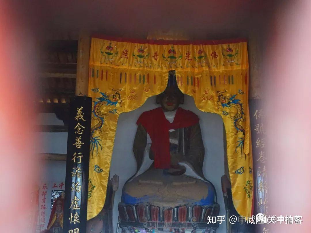 A scenic view of Hanzhong Liangma Temple Juehuang Hall